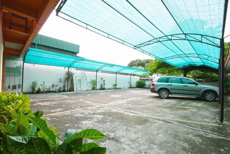 Chaba Chalet Hotel
