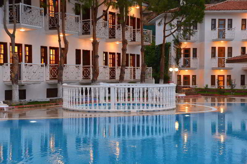 White Hotel galeri fotoğrafı