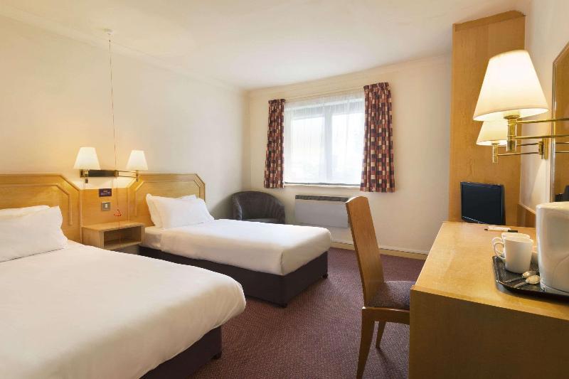 Days Inn By Wyndham Taunton