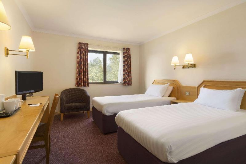 Days Inn By Wyndham Taunton