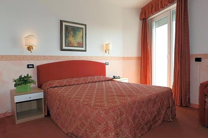 Hotel Carlton galeri fotoğrafı