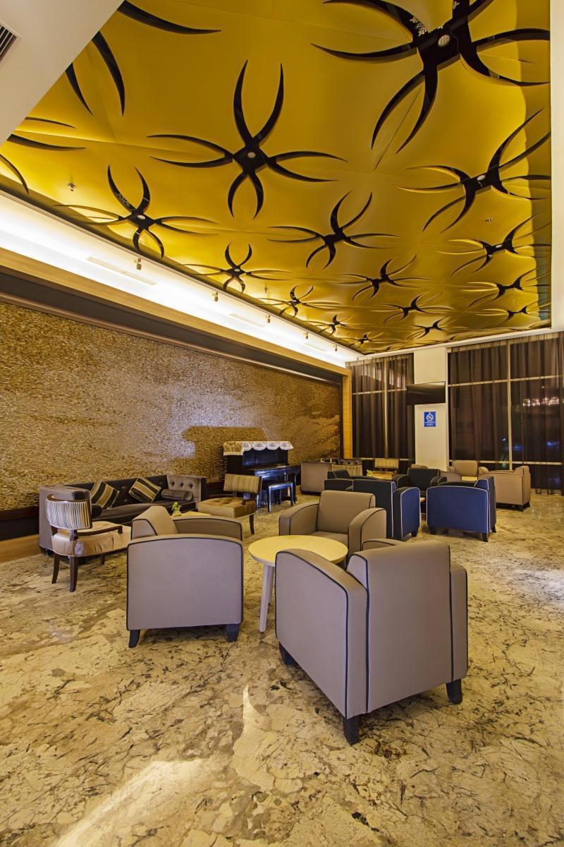 Blue Sky Hotel Petamburan