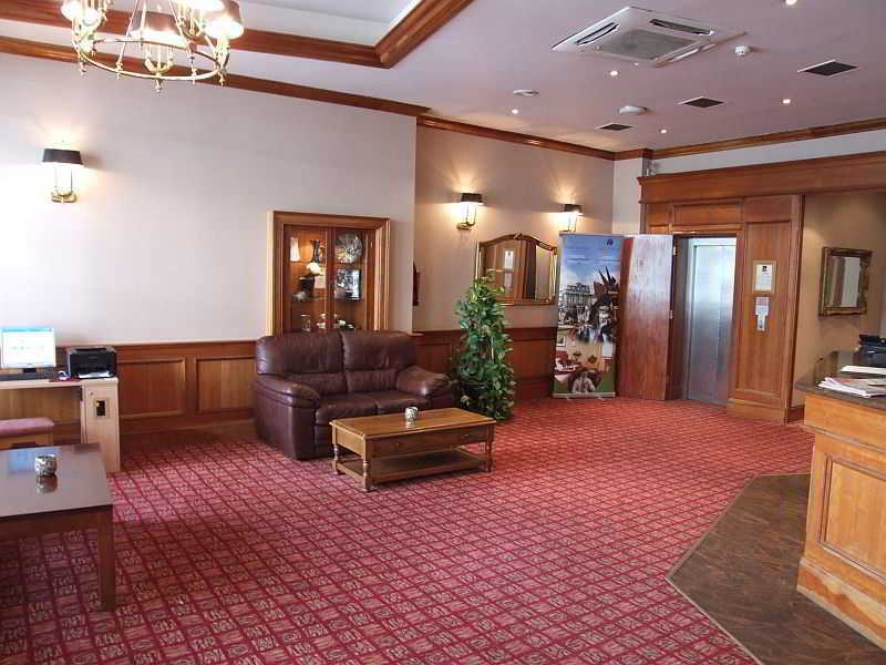 Eyre Square Hotel