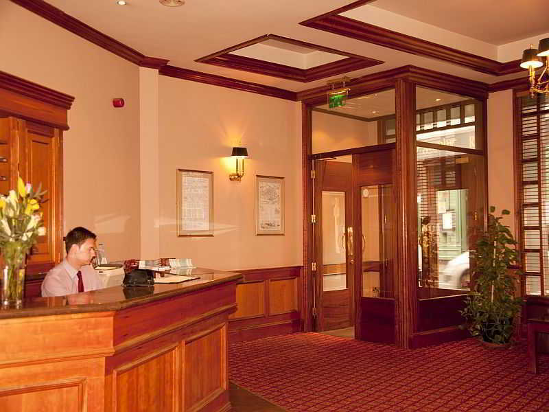 Eyre Square Hotel