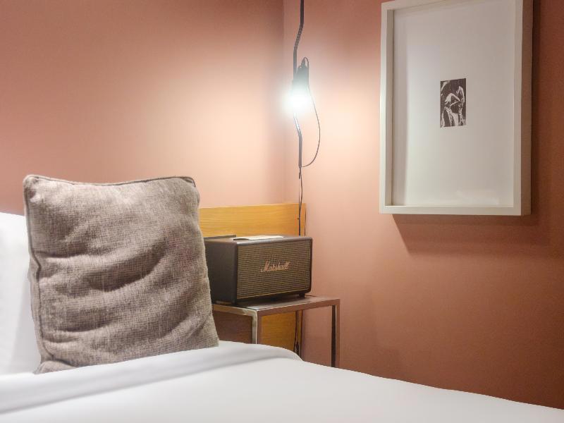 Browns Downtown Hotel