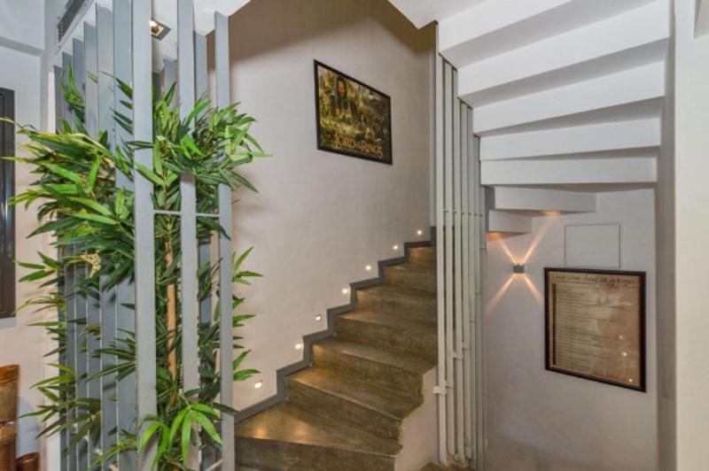 The Row Taksim Hotel