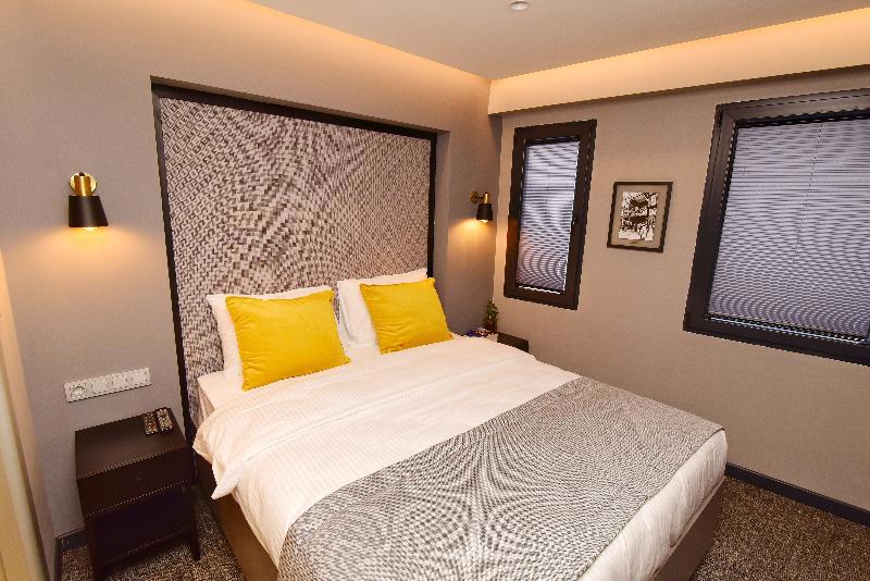 The Row Taksim Hotel