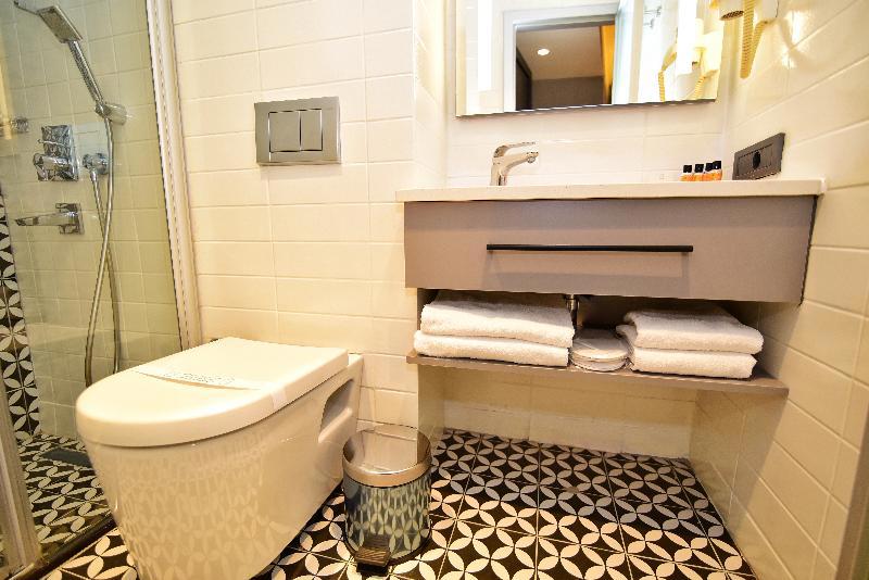 The Row Taksim Hotel