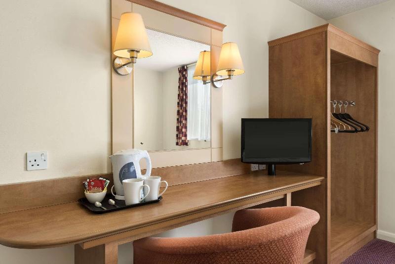Days Inn By Wyndham Cannock Norton Canes M6 Toll