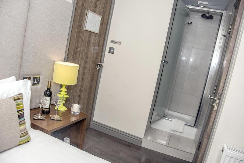 Base Serviced Apartments - City Road