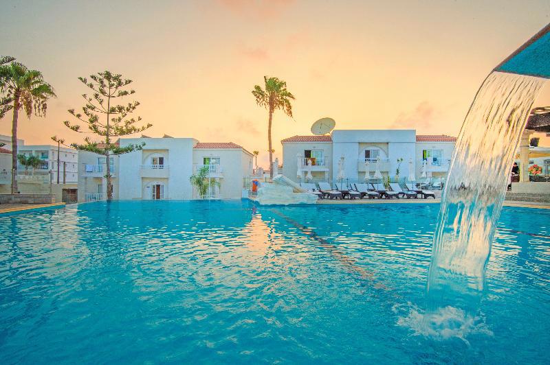 New Famagusta Hotel&Suites galeri fotoğrafı