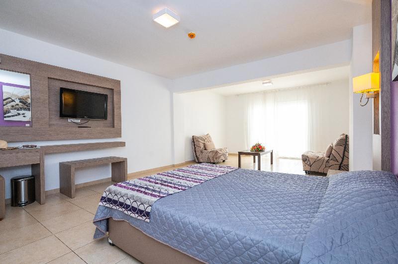 New Famagusta Hotel&Suites galeri fotoğrafı