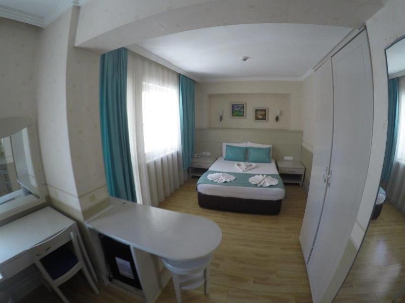Almena Hotel fotoğrafı