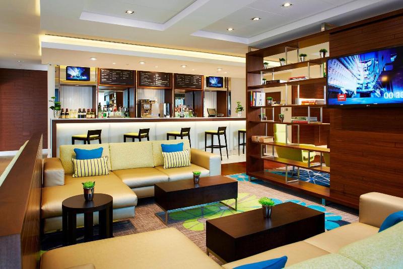 Courtyard By Marriott Aberdeen Airport