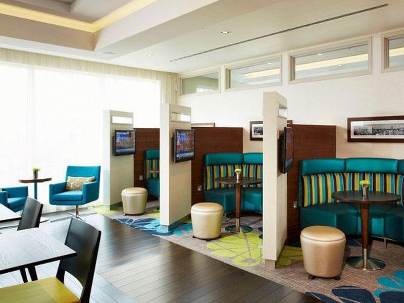 Courtyard By Marriott Aberdeen Airport