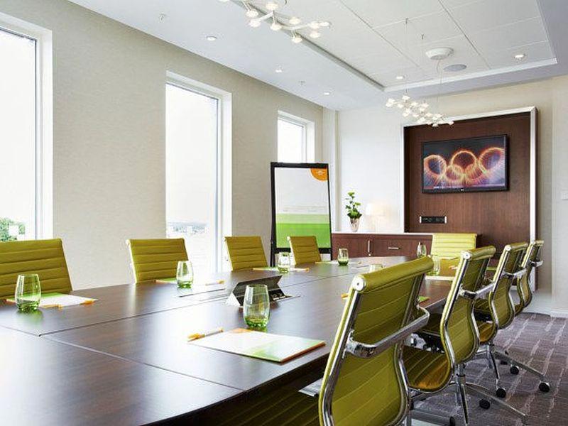 Courtyard By Marriott Aberdeen Airport
