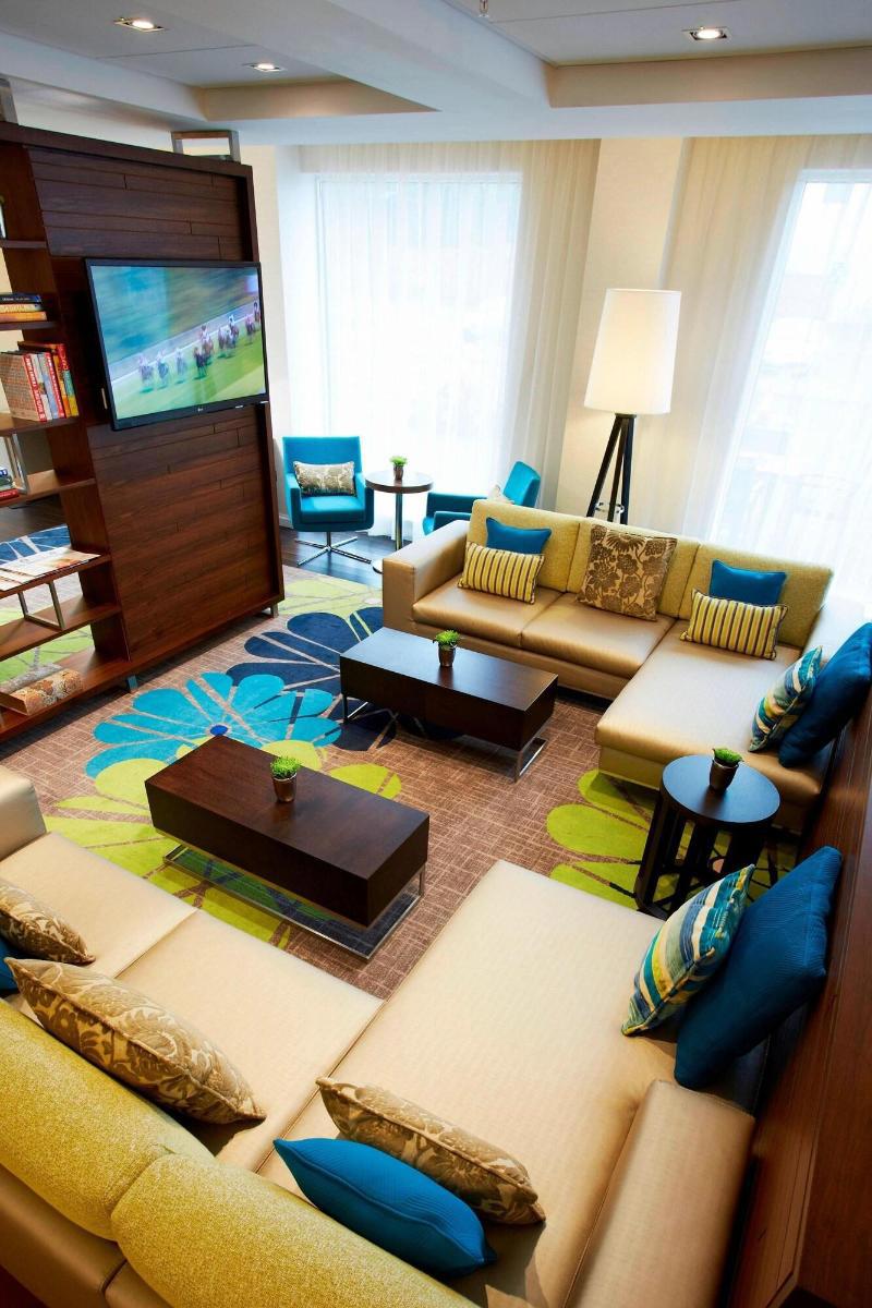 Courtyard By Marriott Aberdeen Airport