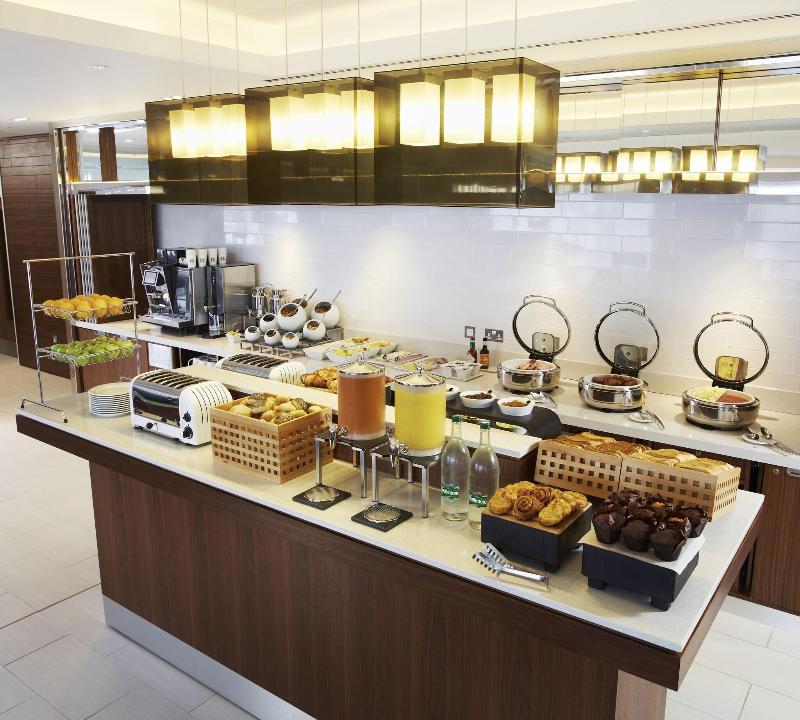 Courtyard By Marriott Aberdeen Airport