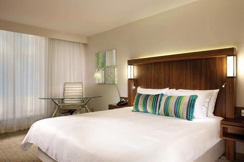 Courtyard By Marriott Aberdeen Airport