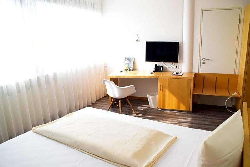 Cristall Hotel galeri fotoğrafı