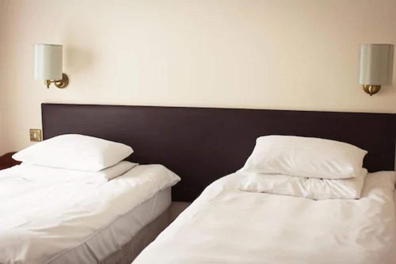 Abbey Lodge Hotel