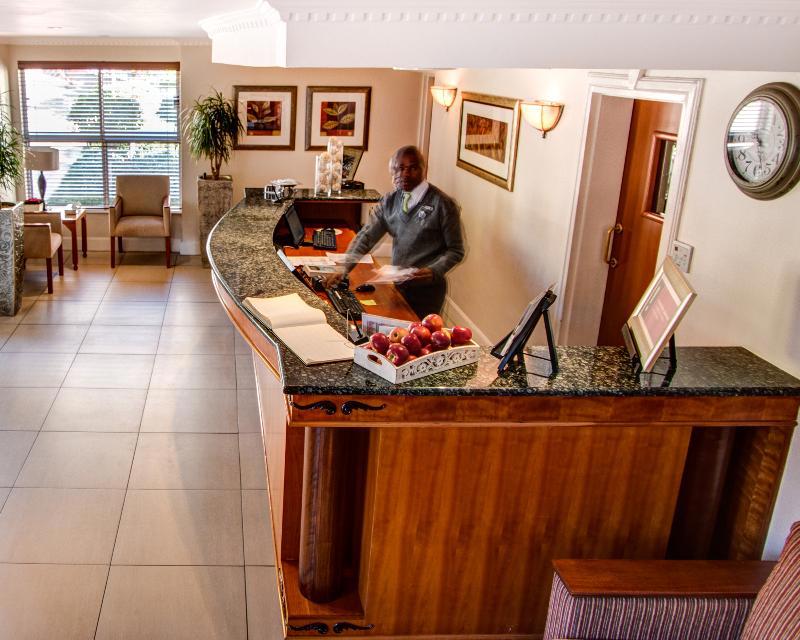 Courtyard Hotel Sandton