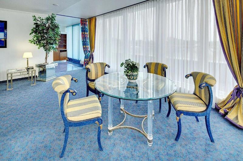 La Strada Hotel galeri fotoğrafı