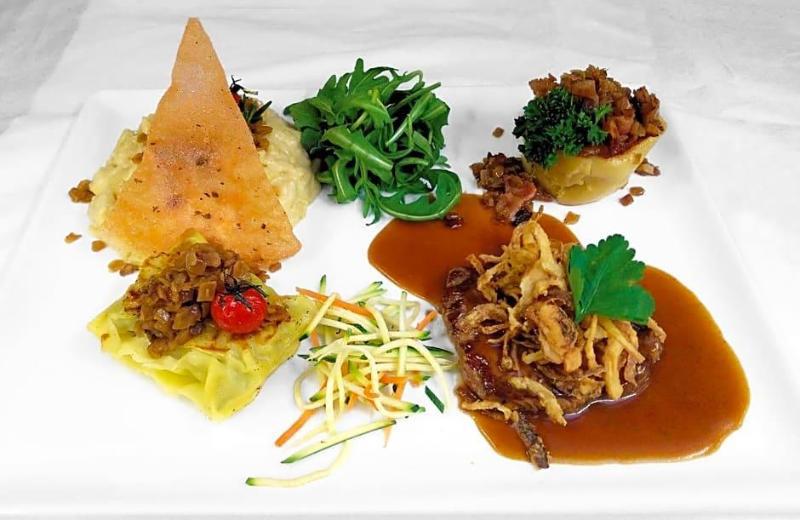 Hotel Restaurant Gruner Baum und Altes Tor galeri fotoğrafı