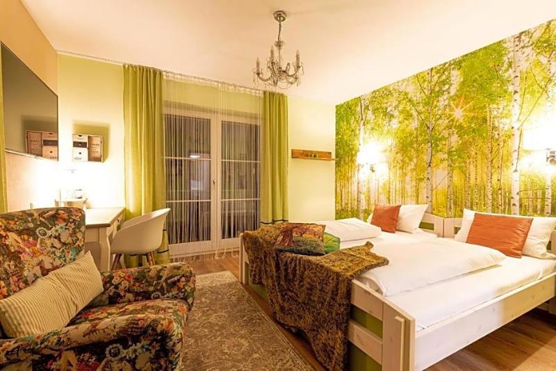 Hotel Restaurant Gruner Baum und Altes Tor galeri fotoğrafı