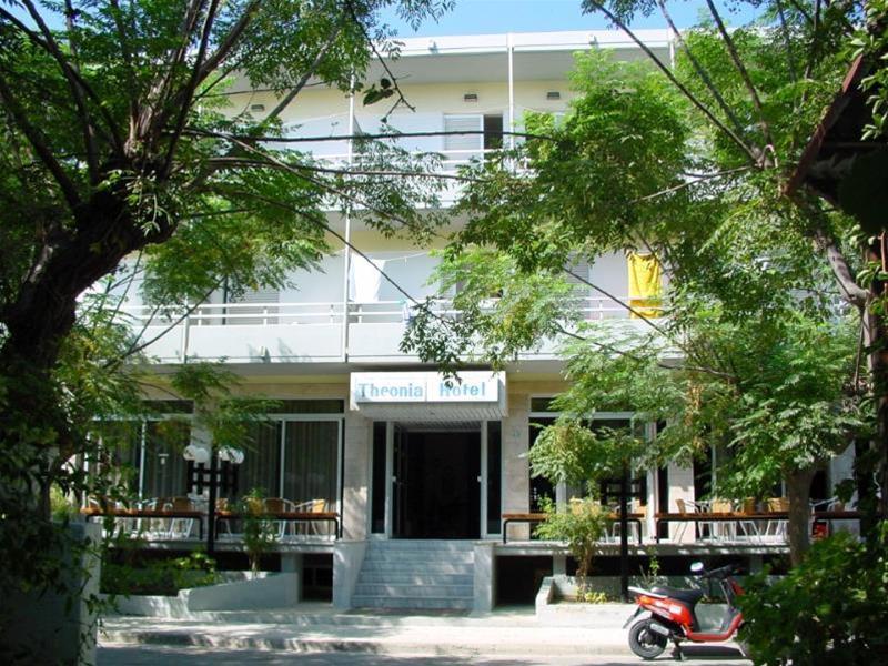 Theonia Hotel galeri fotoğrafı
