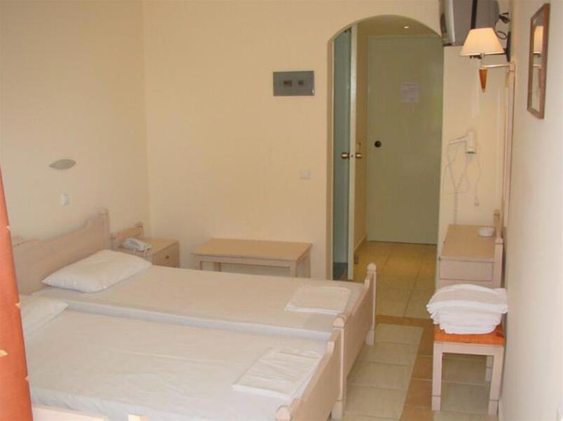 Theonia Hotel galeri fotoğrafı