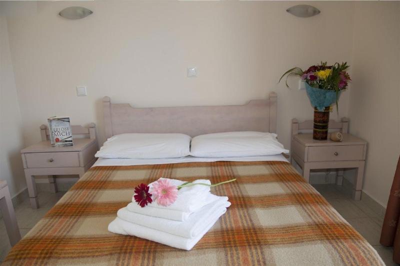 Theonia Hotel galeri fotoğrafı