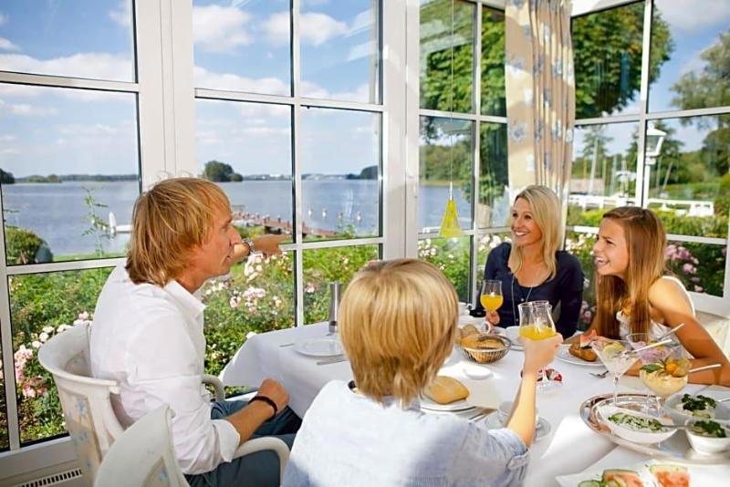 Strauers Hotel am See galeri fotoğrafı