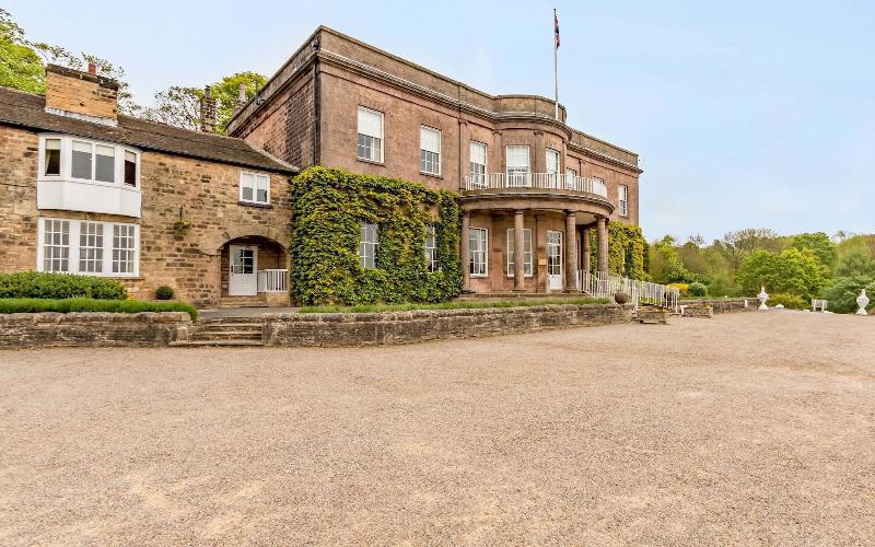 Wood Hall Hotel And Spa
