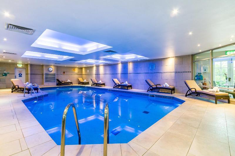 Wood Hall Hotel And Spa