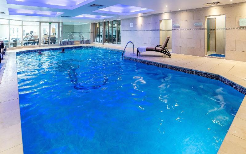 Wood Hall Hotel And Spa