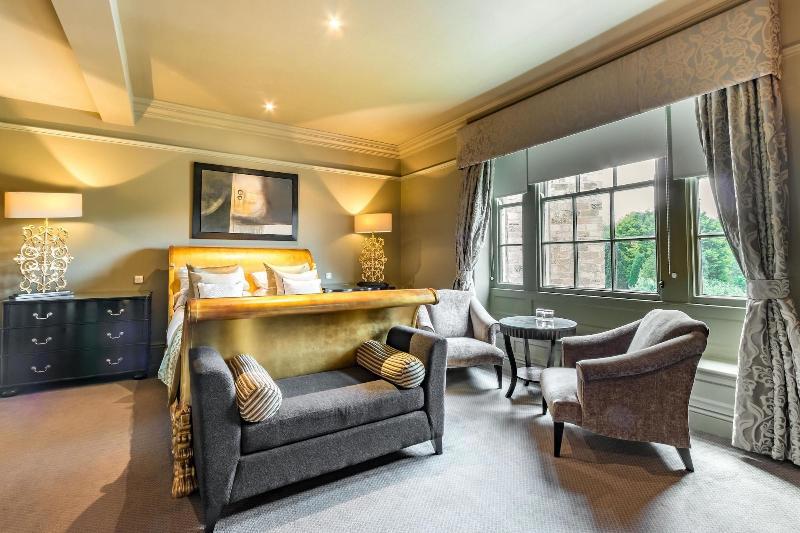 Wood Hall Hotel And Spa