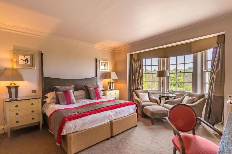 Wood Hall Hotel And Spa