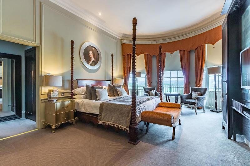 Wood Hall Hotel And Spa