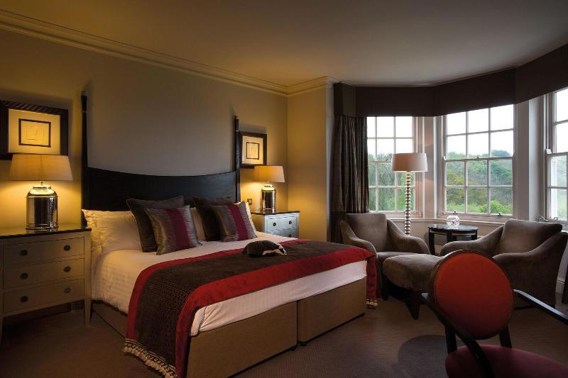 Wood Hall Hotel And Spa
