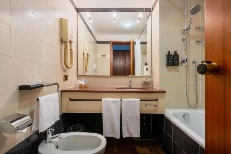 Hotel Crivis galeri fotoğrafı