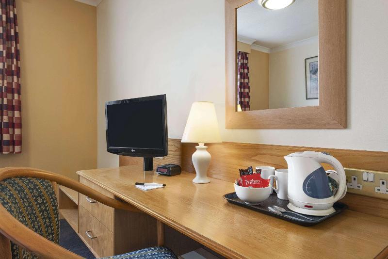 Days Inn By Wyndham Watford Gap