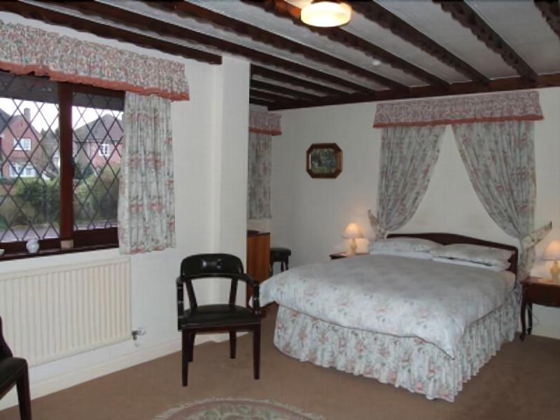 Cotswold House