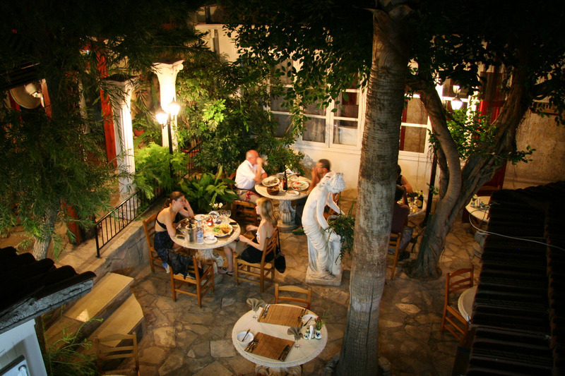 Kiniras Traditional Hotel & Restaurant galeri fotoğrafı