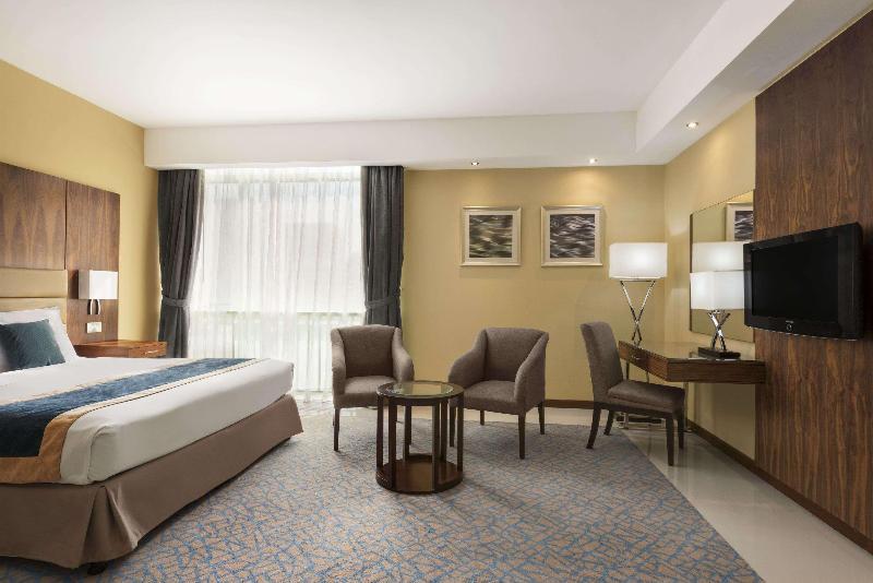 Howard Johnson by Wyndham Abu Dhabi galeri fotoğrafı