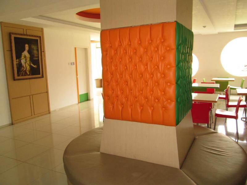Dewarna Sutoyo Malang