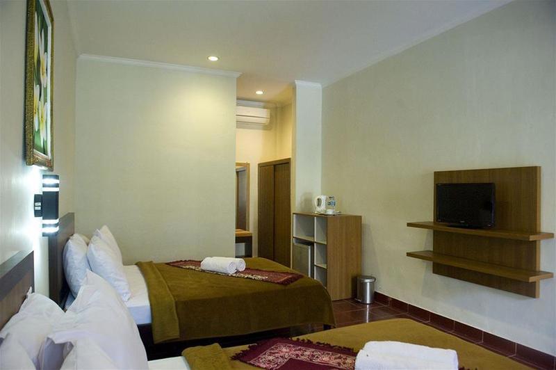 Catur Adi Putra Hotel