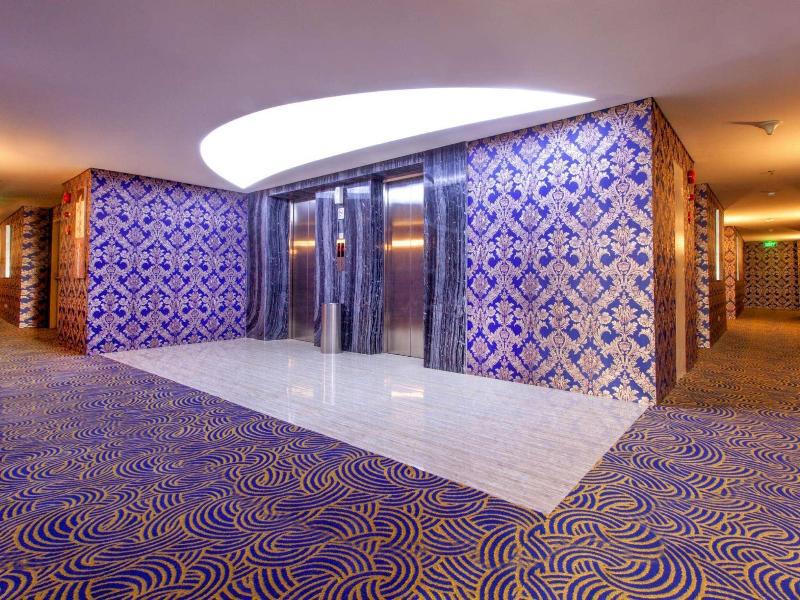 Grand Sovia Hotel