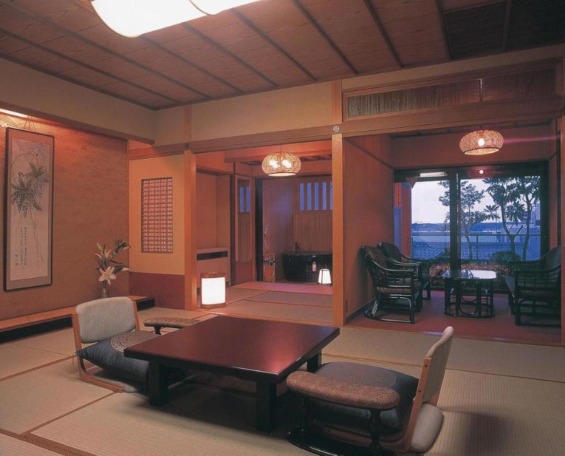 Yuzankaku