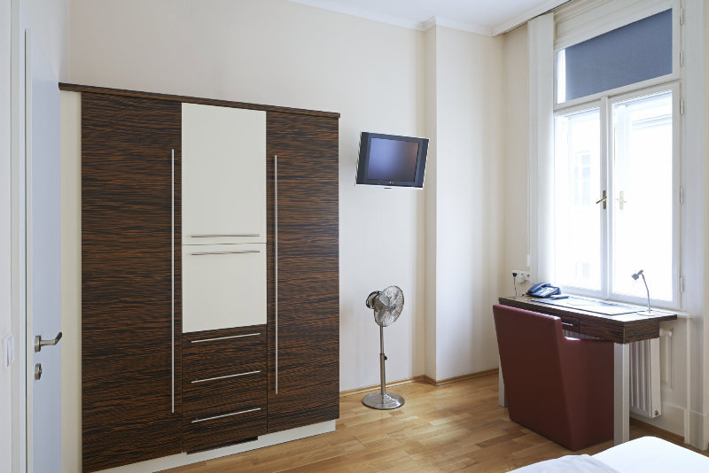 Dauntown Rooms - Self Check-In